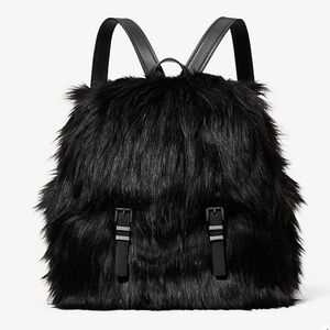 MICHAEL MICHAEL KORS Quinn Medium Flap Faux Fur Backpack
Black
NWT
